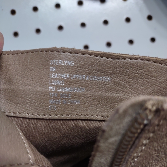 Steve Madden Heeled Booties, Size 9 - Picture 4 of 6